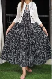 schiffli kurti and koti